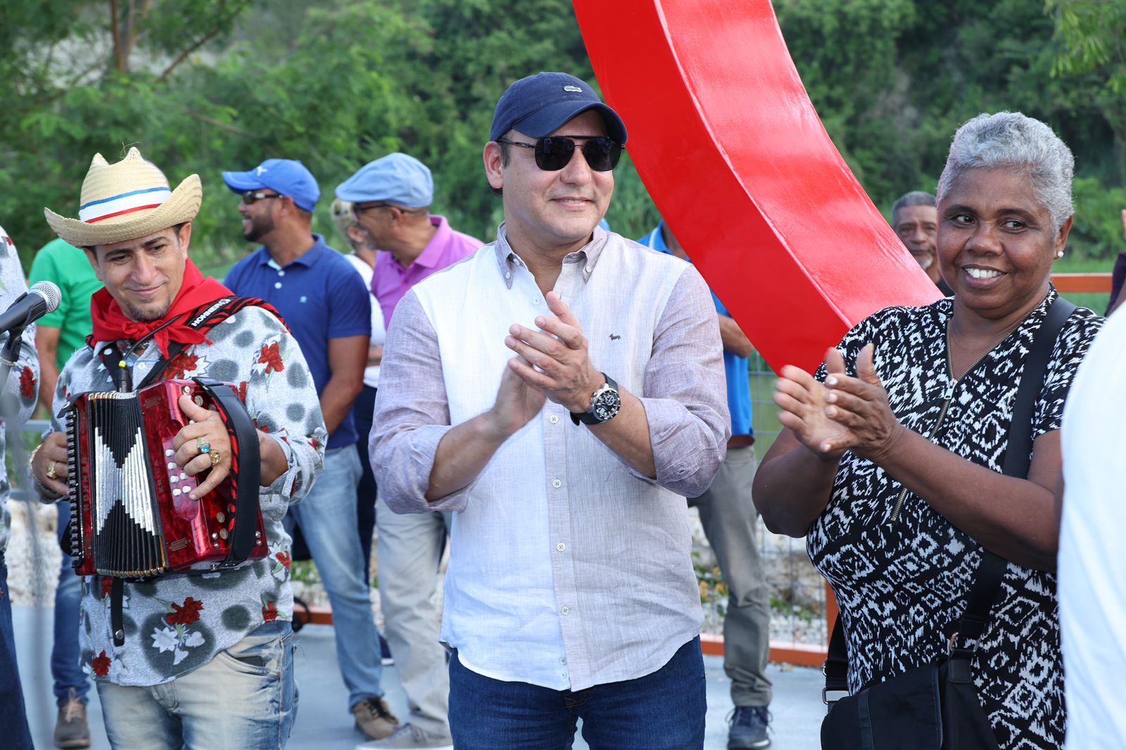 Lee más sobre el artículo Alcalde Abel Martínez inaugura segunda etapa ciclovía en Circunvalación Sur